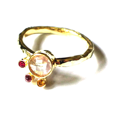gouden ring met rozenkwarts
